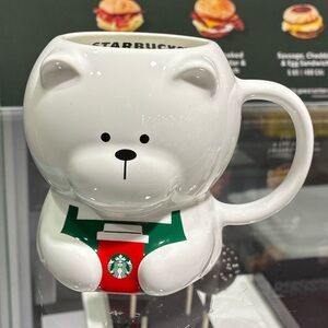 🎄 NWT 2025 Starbucks Bearista 12oz Ceramic Mug
